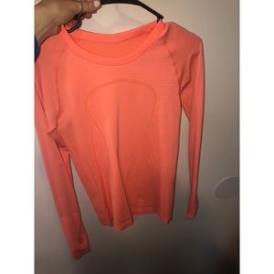 Lululemon long sleeve!